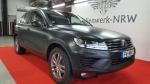 Volkswagen Touareg R-Line in Schwarz Matt by Folienwerk-NRW 2017 года